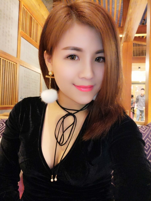 晶晶的第一张照片--台湾红颜知己交友网