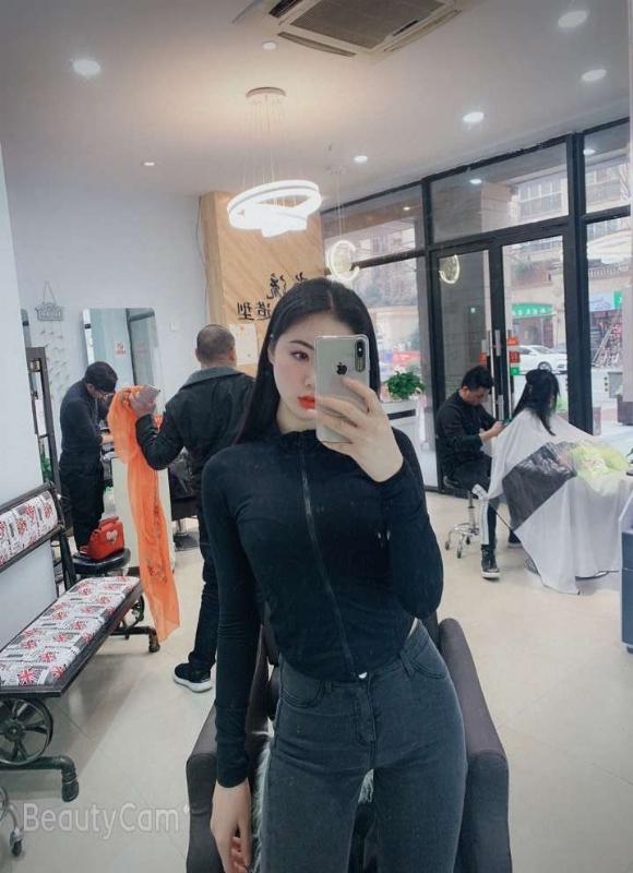 婷婷的第四张照片--台湾红颜知己交友网