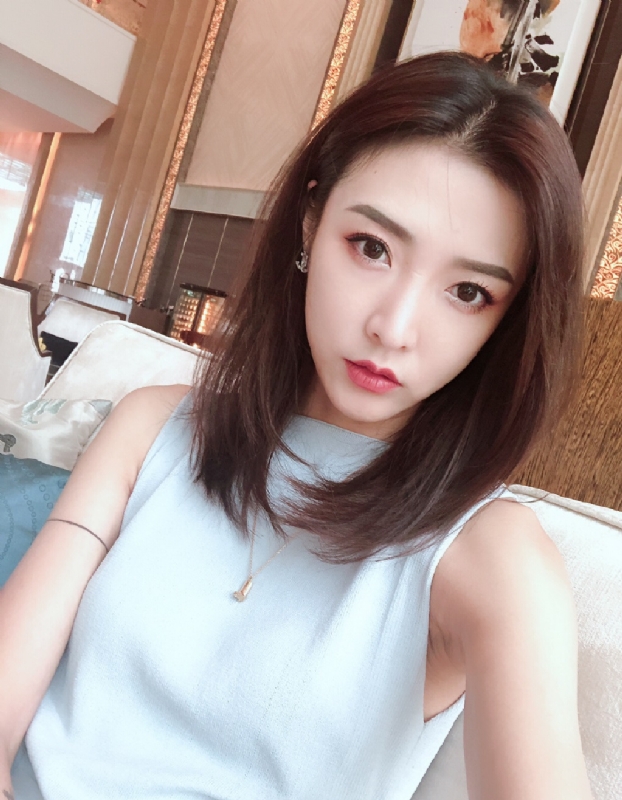 嘉嘉的第一张照片--台湾红颜知己交友网