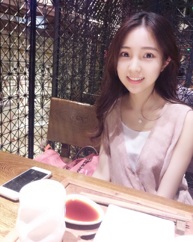 冰艳残阳的第二张照片--台湾红颜知己交友网