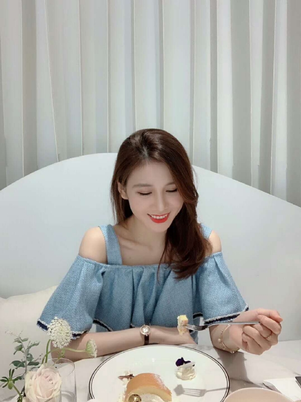 Emily的第三张照片--台湾红颜知己交友网