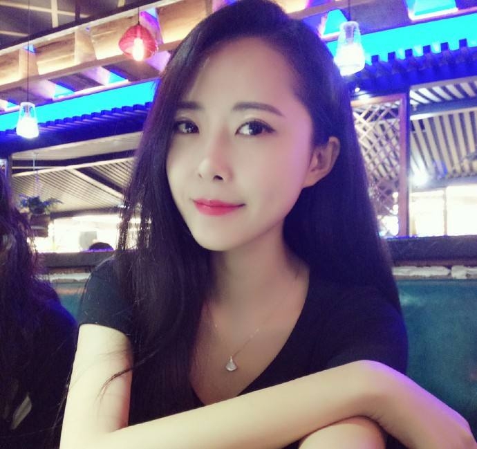 庆庆的第一张照片--台湾红颜知己交友网