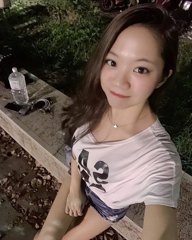 欣欣的第一张照片--台湾红颜知己交友网