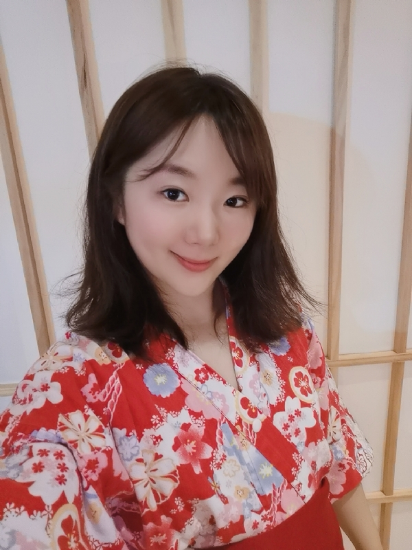 简单的第一张照片--台湾红颜知己交友网