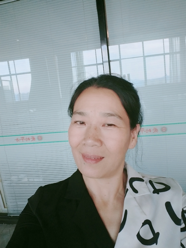 易莲的第一张照片--台湾红颜知己交友网