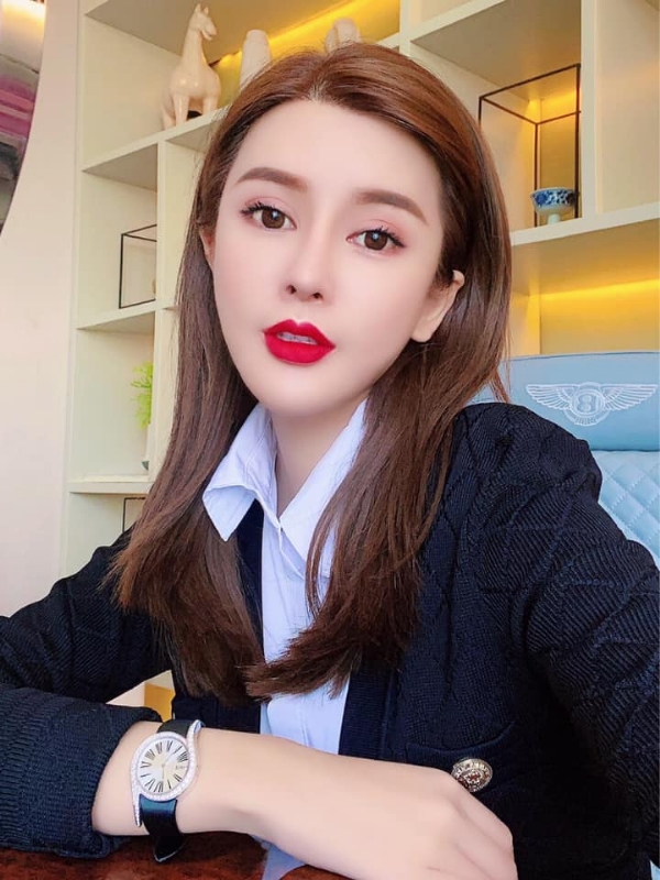 李嘉薇的第一张照片--台湾红颜知己交友网