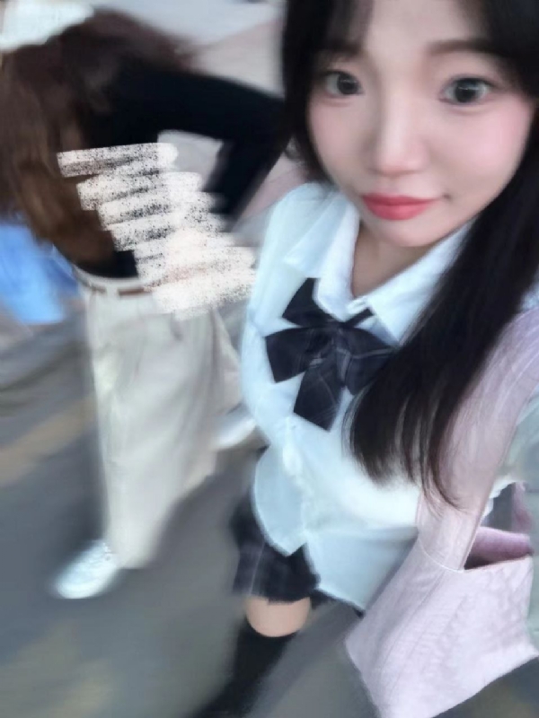 台灣小姐伊洛的第一张照片--台湾红颜知己交友网